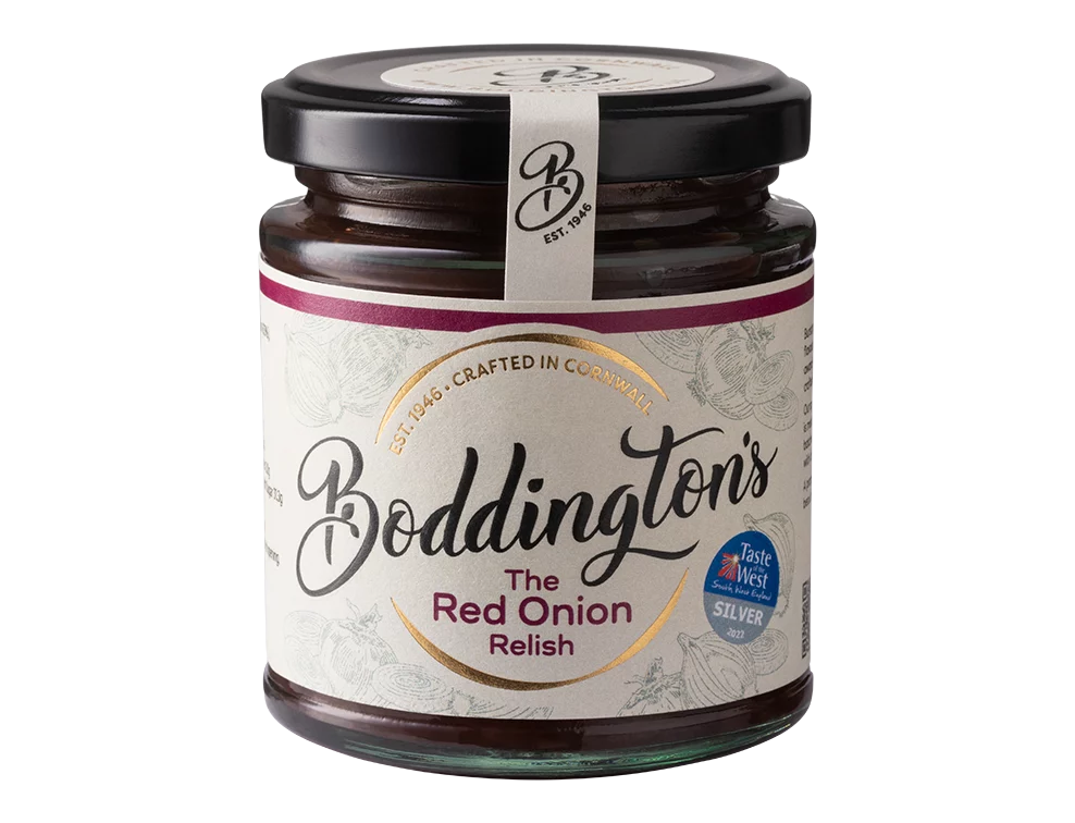 Boddington's Red Onion Relish 227g glass jar product image with no background.